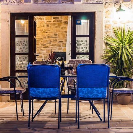 Holiday Home Sandra Sukošan Екстериор снимка