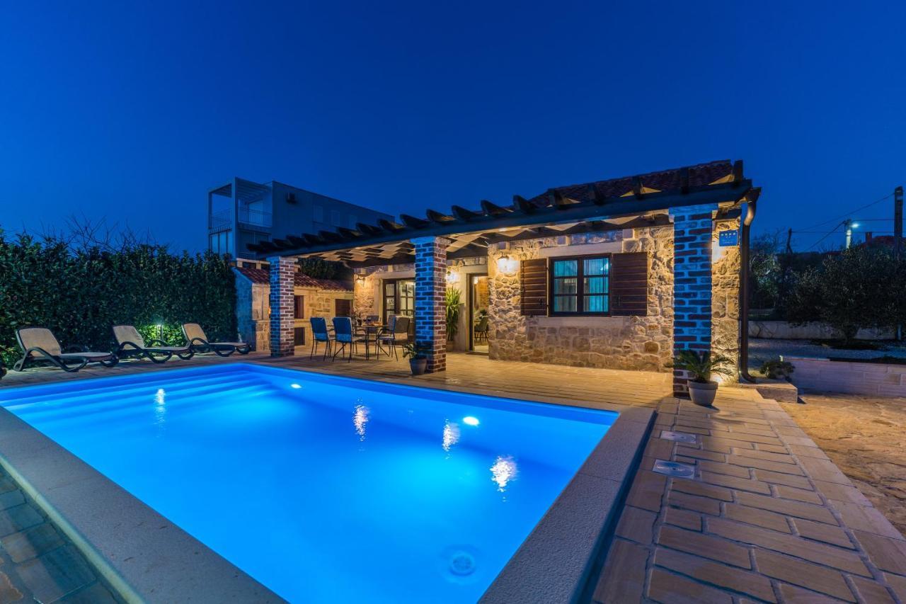 Holiday Home Sandra Sukošan Екстериор снимка