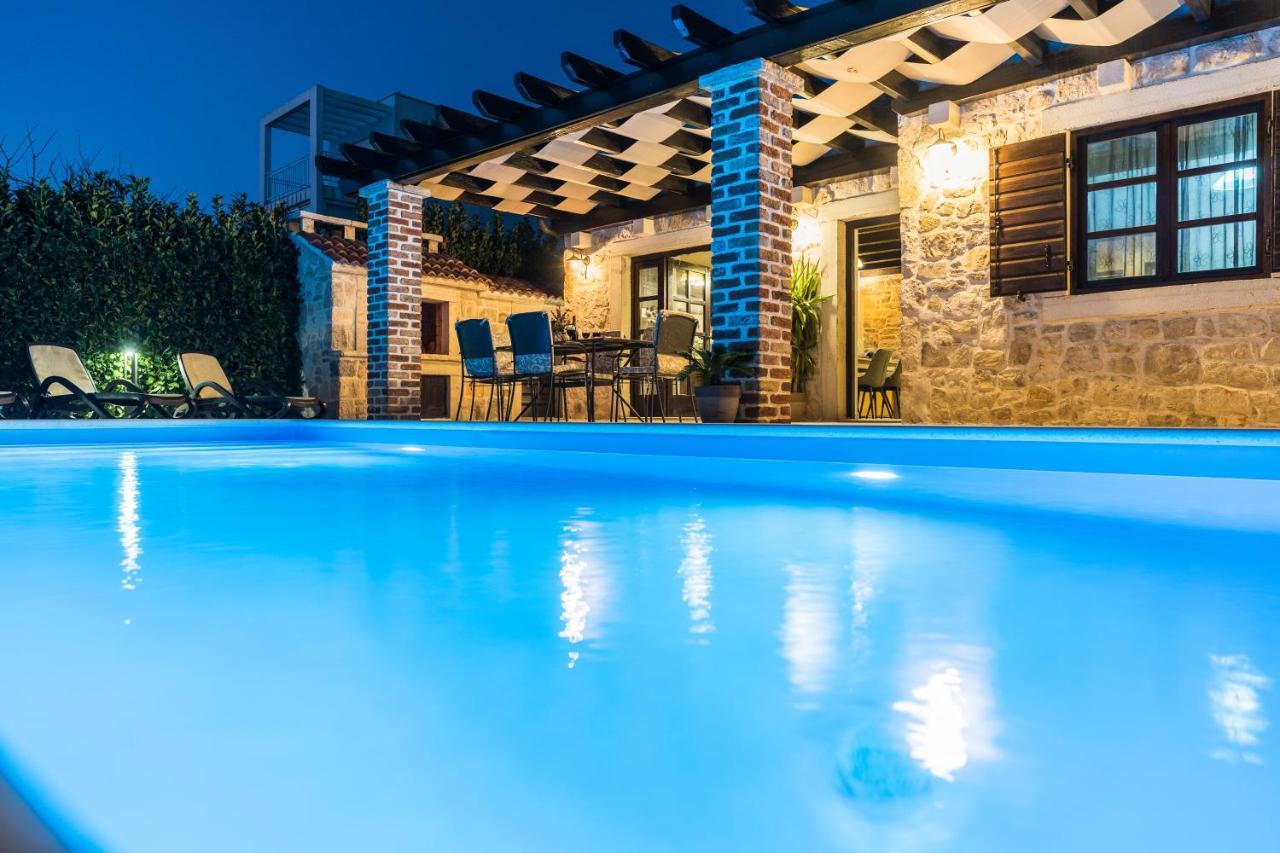 Holiday Home Sandra Sukošan Екстериор снимка