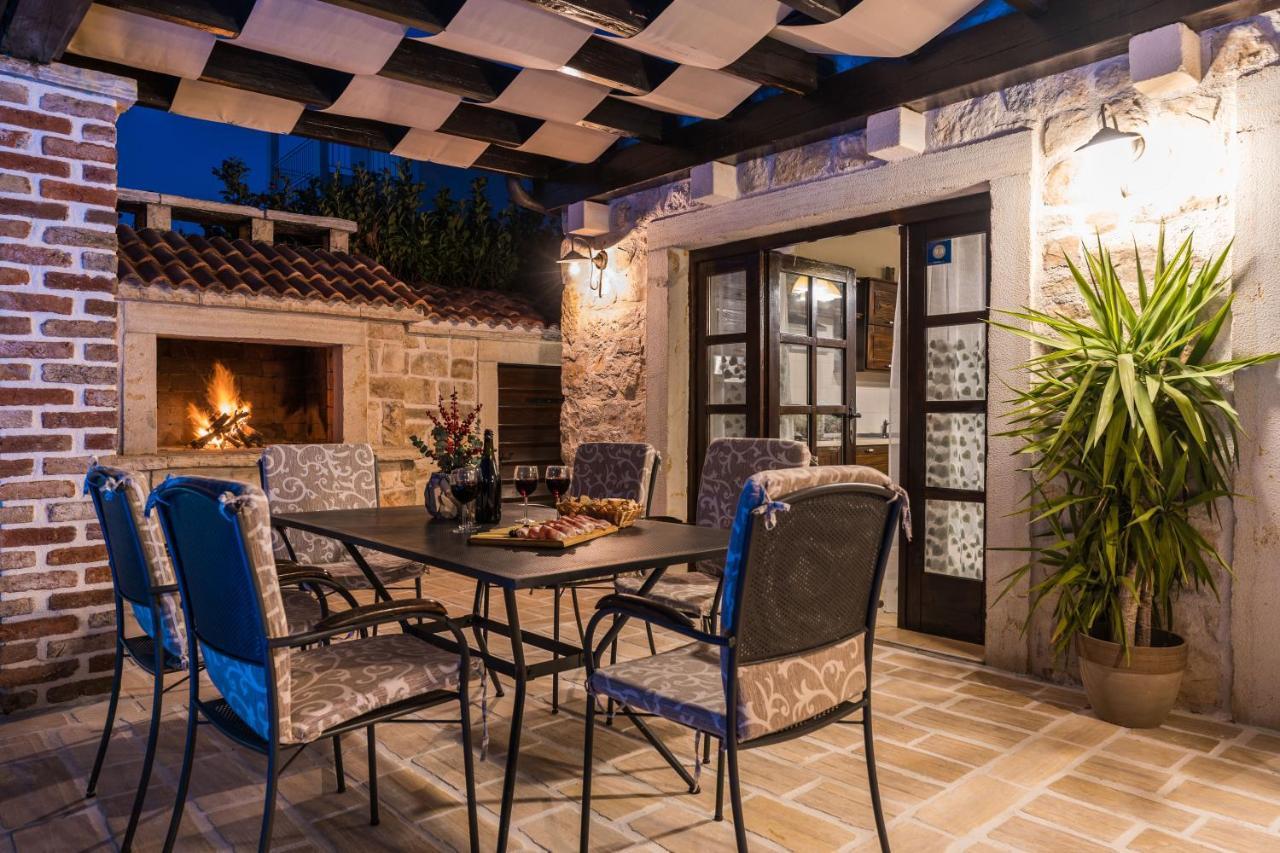 Holiday Home Sandra Sukošan Екстериор снимка
